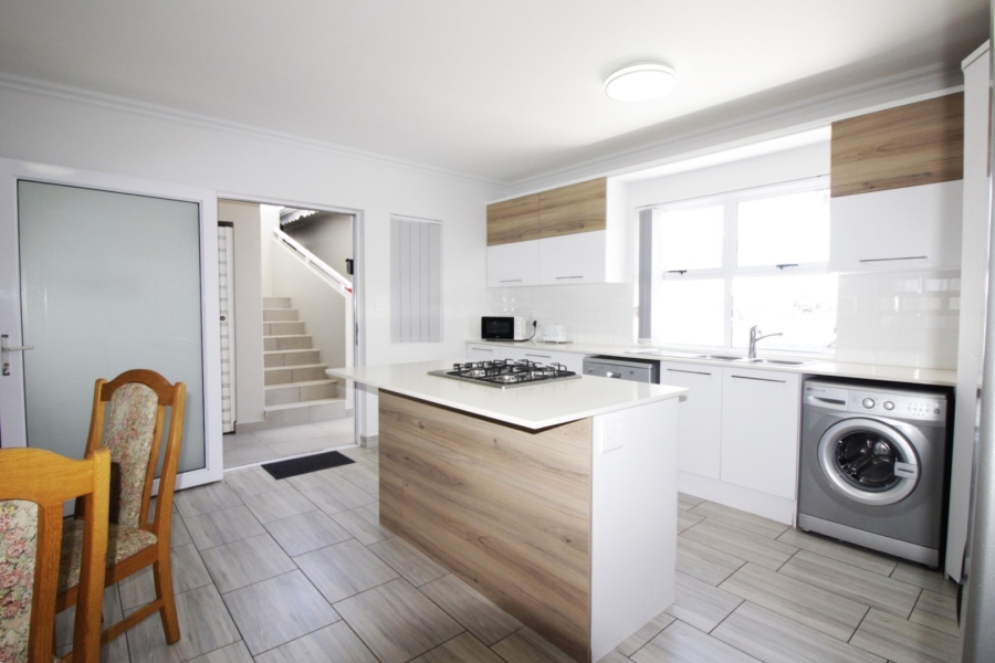 3 Bedroom Property for Sale in Marina Martinique Eastern Cape